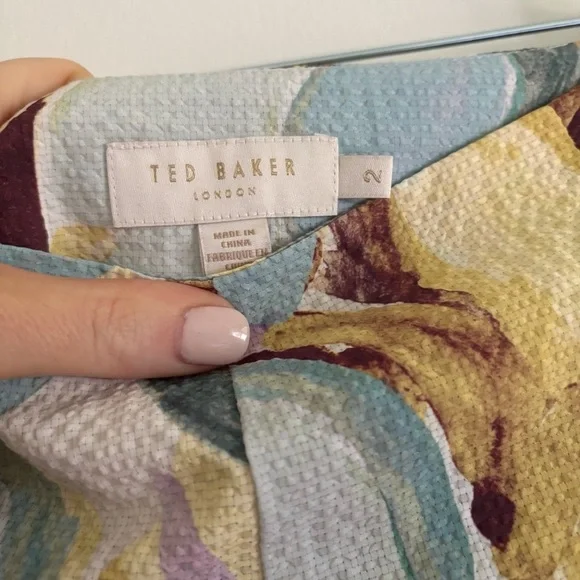 Ted Baker Bithana Set Tie Front Balloon Sleeve Blouse + Shorts Size 2 US 6 - Picture 9 of 10